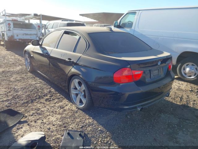 2011 BMW 335I WBAPM5C50BE577699 Photo 2