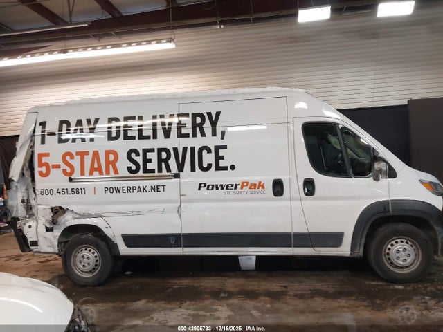 2024 Ram Promaster 2500 Tradesman High Roof 159 Wb W/pass Seat მანქანა იყიდება აუქციონზე, vin: 3C6LRVDG4RE133010, აუქციონის ნომერი: 43905733