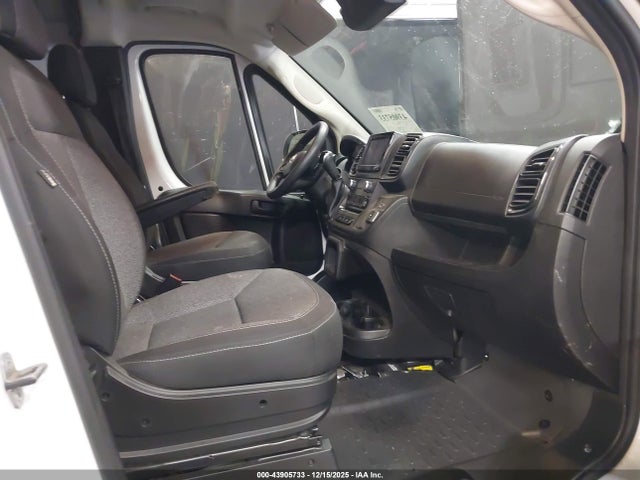 2024 Ram Promaster 2500 Tradesman High Roof 159 Wb W/pass Seat მანქანა იყიდება აუქციონზე, vin: 3C6LRVDG4RE133010, აუქციონის ნომერი: 43905733