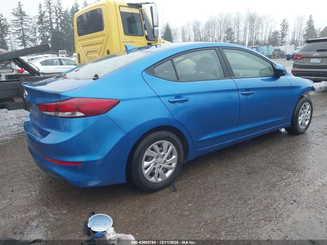 2017 HYUNDAI ELANTRA KMHD74LF9HU135286 Photo 3