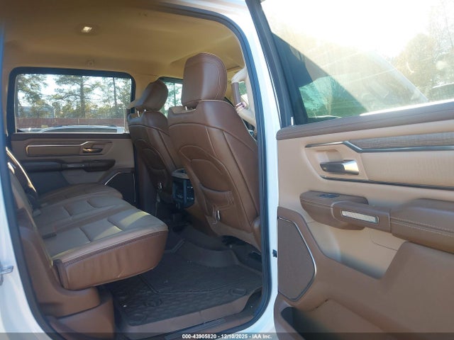 43905820 :رقم المزاد ، 1C6SRFKT0KN636830 vin ، 2019 Ram 1500 Longhorn  4x4 5'7 Box مزاد بيع