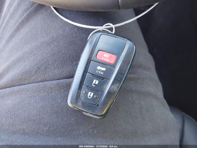 4T1B61HK7JU582302 Toyota CAMRY XSE