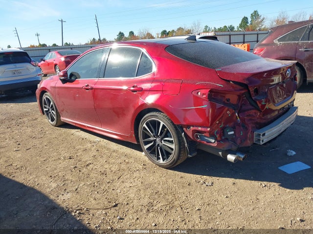 4T1B61HK7JU582302 Toyota CAMRY XSE