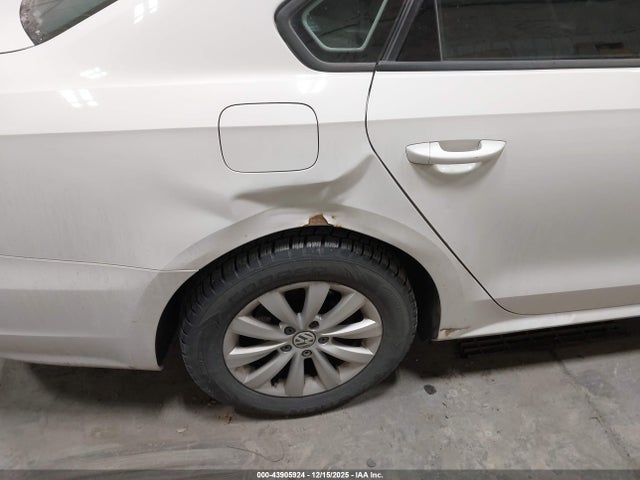 1VWAT7A38EC090062 Volkswagen Passat 1.8t Wolfsburg Edition
