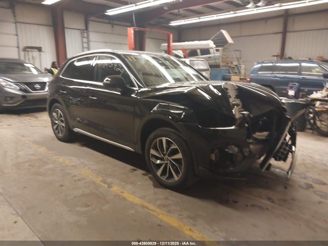 2021 AUDI Q5 WA1BAAFY2M2112540