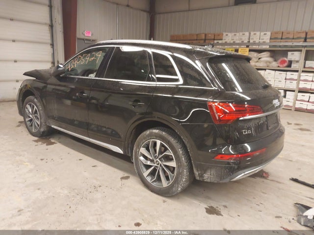 2021 AUDI Q5 WA1BAAFY2M2112540 Photo 2