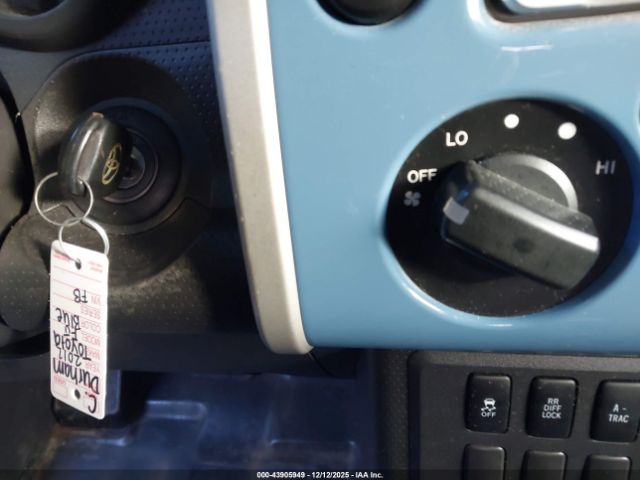 2012 TOYOTA FJ CRUISER JTEBU4BF2CK123227 Photo 10