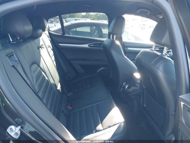 2018 ALFA ROMEO STELVIO ZASFAKNN8J7B82795 Photo 7