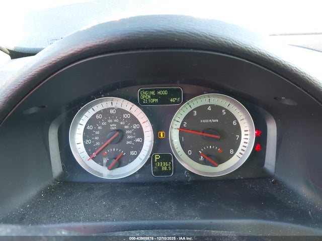 43905976 :رقم المزاد ، YV1672MC4CJ124934 vin ، 2012 Volvo C70 T5 مزاد بيع