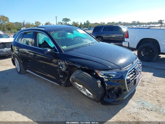 2021 AUDI Q5 WA1AAAFY0M2054780 Photo 0