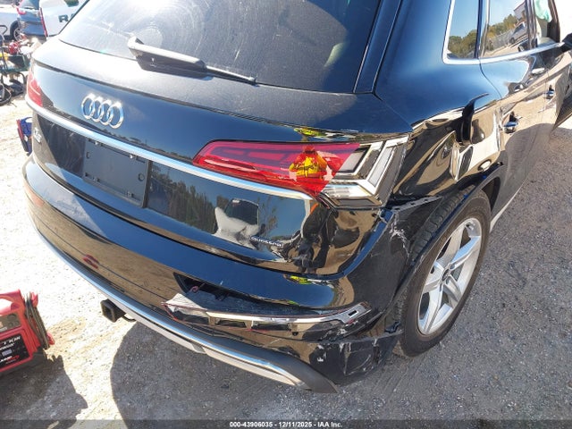 43906035 :رقم المزاد ، WA1AAAFY0M2054780 vin ، 2021 Audi Q5 Premium 45 Tfsi Quattro S Tronic مزاد بيع