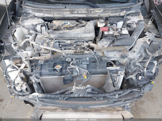 5N1AT2MT4KC720961 Nissan ROGUE SV