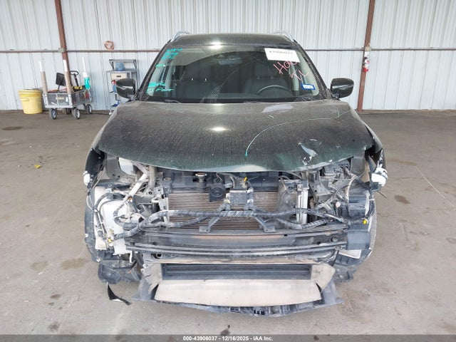 5N1AT2MT4KC720961 Nissan ROGUE SV
