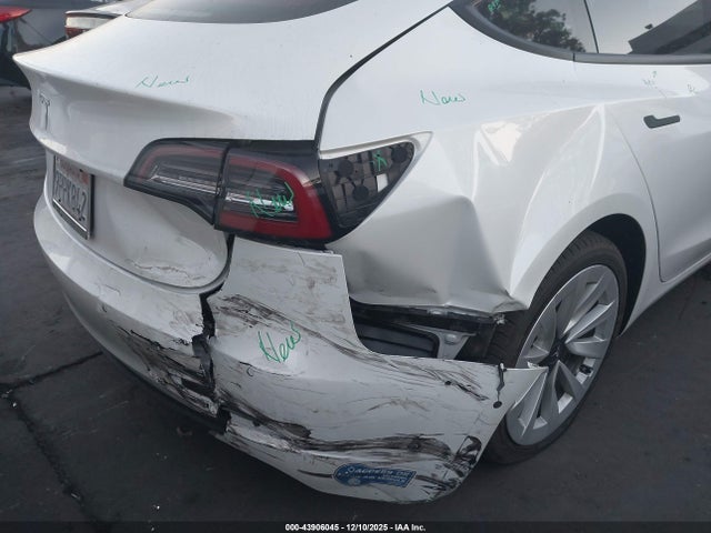 2021 TESLA MODEL 3 5YJ3E1EA1MF065954 Photo 5