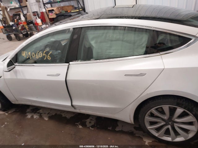 Tesla MODEL 3 2020 5YJ3E1EB6LF712291 Image 13