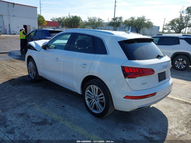 Продажа на аукционе авто 2019 Audi Q5 45 Premium, vin: WA1BNAFY7K2075020, номер лота: 43906065