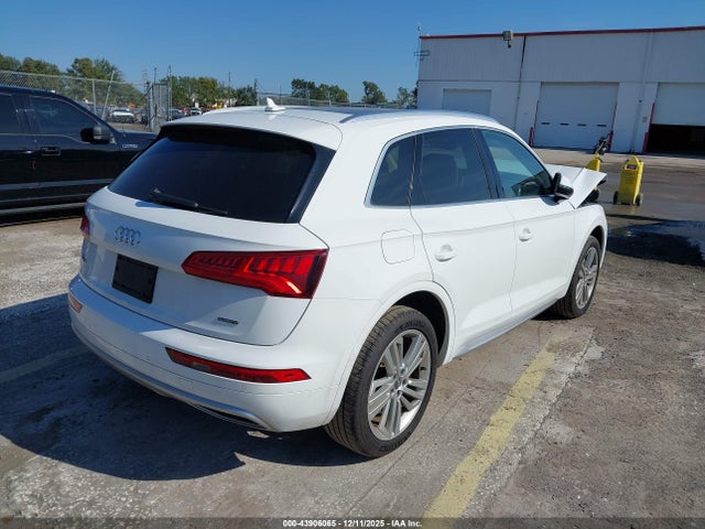Продажа на аукционе авто 2019 Audi Q5 45 Premium, vin: WA1BNAFY7K2075020, номер лота: 43906065