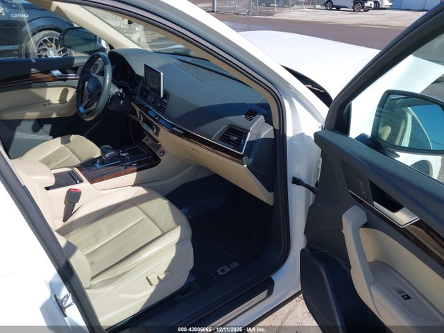 Продажа на аукционе авто 2019 Audi Q5 45 Premium, vin: WA1BNAFY7K2075020, номер лота: 43906065