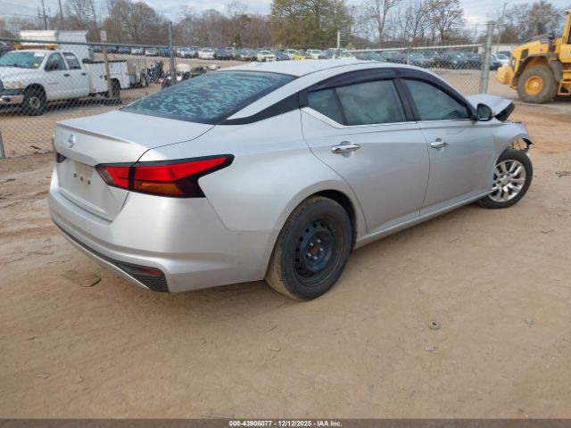 2019 NISSAN ALTIMA 1N4BL4BV8KC227931 Photo 3