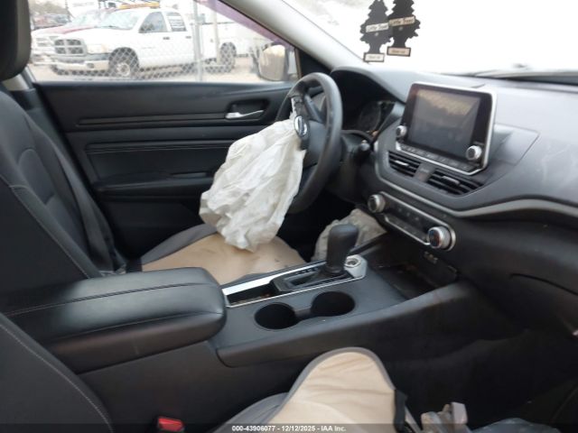 2019 NISSAN ALTIMA 1N4BL4BV8KC227931 Photo 4