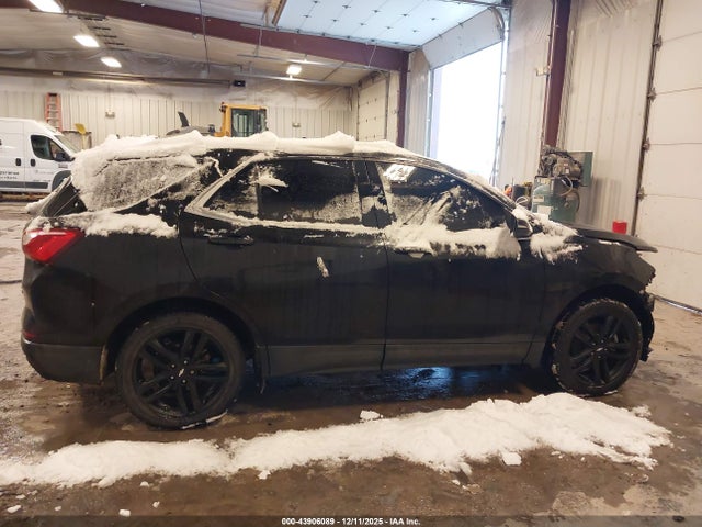 Продаж на аукціоні авто 2020 Chevrolet Equinox Awd Lt 2.0l Turbo, vin: 2GNAXVEX8L6125544, номер лоту: 43906089