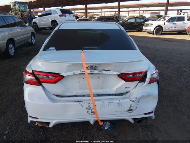 4T1B11HK9JU536663 Toyota CAMRY SE
