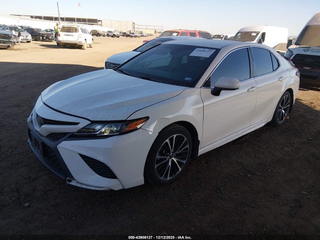 4T1B11HK9JU536663 Toyota CAMRY SE