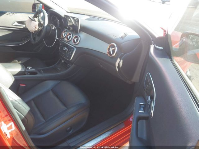 2014 MERCEDES-BENZ CLA 250 WDDSJ4EB0EN036987 Photo 4