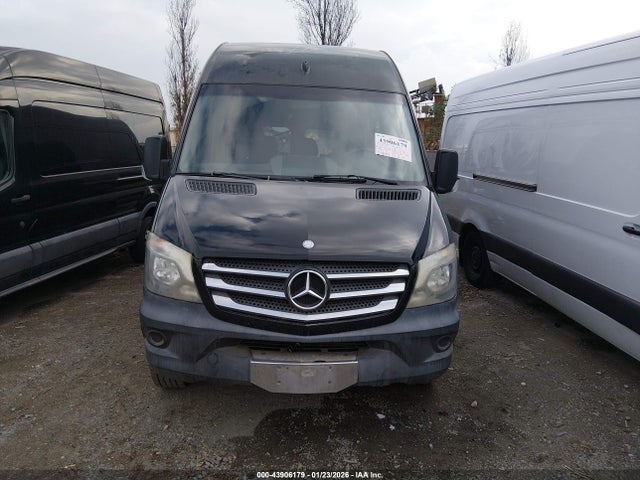 Mercedes-Benz Sprinter 2500 High Roof 2015 WD4PE8DC3F5949059 Image 12