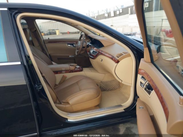 2008 MERCEDES-BENZ S 550 WDDNG71X98A228323 Photo 4