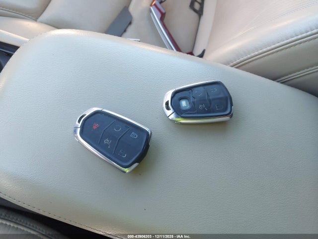 2017 CADILLAC XT5 1GYKNCRS7HZ314682 Photo 10