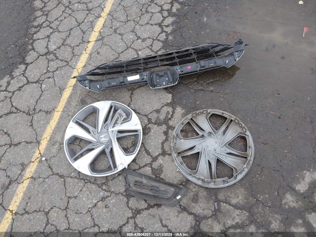 Honda Civic Lx 2019 2HGFC2F64KH528231 Image 12