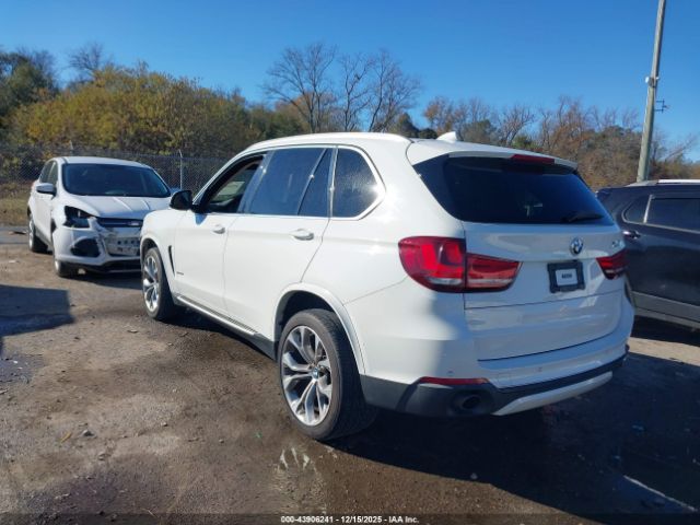 2015 BMW X5 5UXKR2C52F0H39415 Photo 2