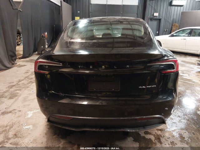 43906275 :رقم المزاد ، 5YJ3E1EBXSF063268 vin ، 2025 Tesla Model 3 Long Range All-wheel Drive مزاد بيع