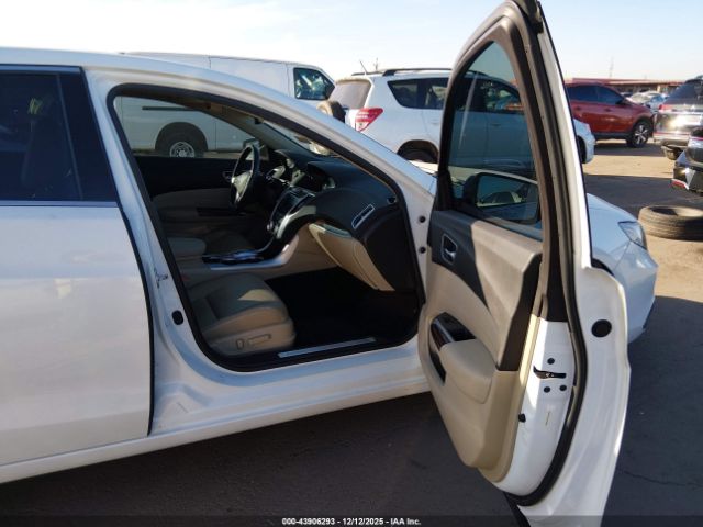 2018 ACURA TLX 19UUB2F3XJA003395 Photo 4