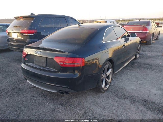2010 AUDI S5 WAUVVAFR6AA004162 Photo 3