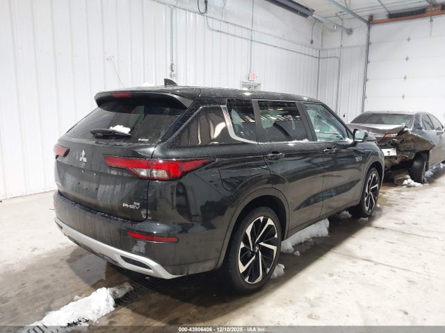 2025 MITSUBISHI OUTLANDER PHEV JA4T5VA97SZ055028 Photo 3