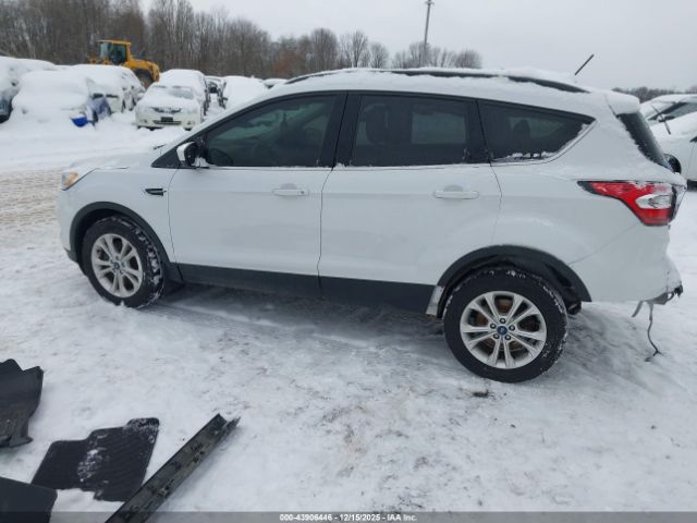 2018 FORD ESCAPE 1FMCU9HD9JUD46843 Photo 2
