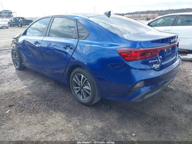 43906477 :رقم المزاد ، 3KPF24AD8RE724424 vin ، 2024 Kia Forte Lxs مزاد بيع