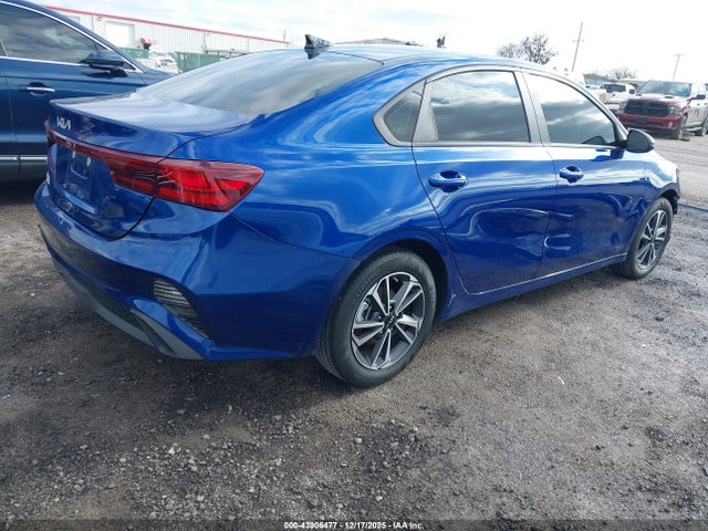 43906477 :رقم المزاد ، 3KPF24AD8RE724424 vin ، 2024 Kia Forte Lxs مزاد بيع