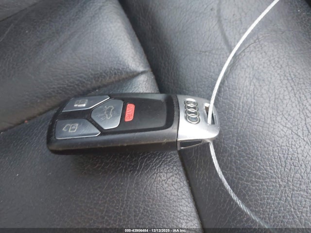 2017 AUDI A4 WAUENAF41HN013925 Photo 10