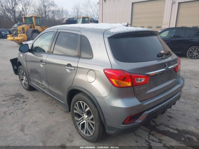 2018 MITSUBISHI OUTLANDER SPORT JA4AP3AU9JU024255 Photo 2