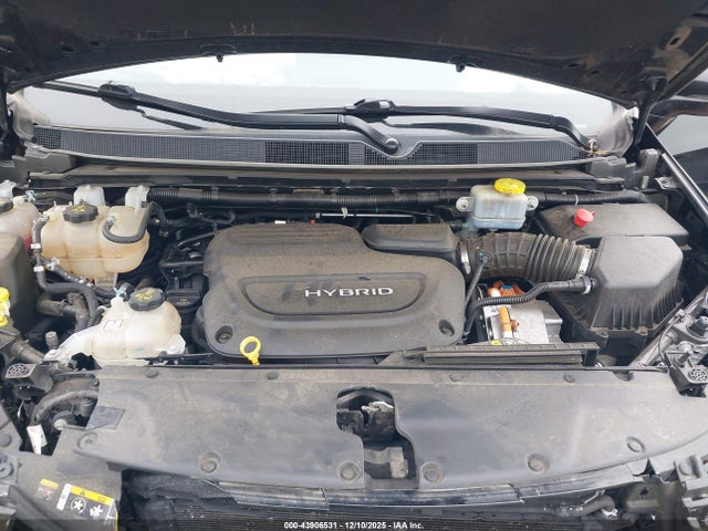 2022 CHRYSLER PACIFICA HYBRID 2C4RC1L72NR134678 Photo 9