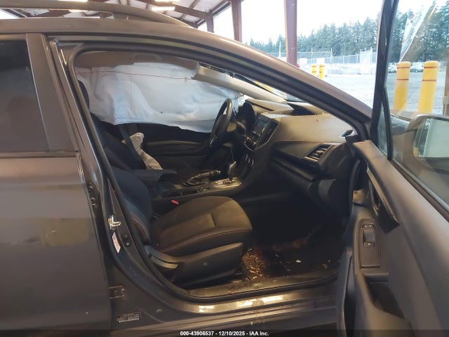 JF2GTAPC9L8228775 Subaru Crosstrek Premium