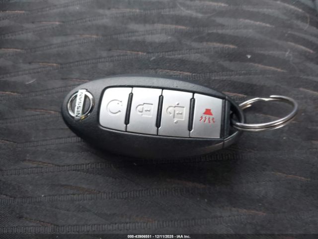 2017 NISSAN ROGUE KNMAT2MVXHP582477 Photo 10