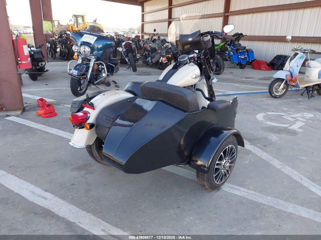 2022 HARLEY-DAVIDSON FLHCS 1HD1YBK17NB043095 Photo 3