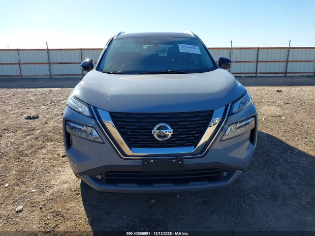 JN8AT3CA0MW028826 Nissan Rogue Sl Fwd
