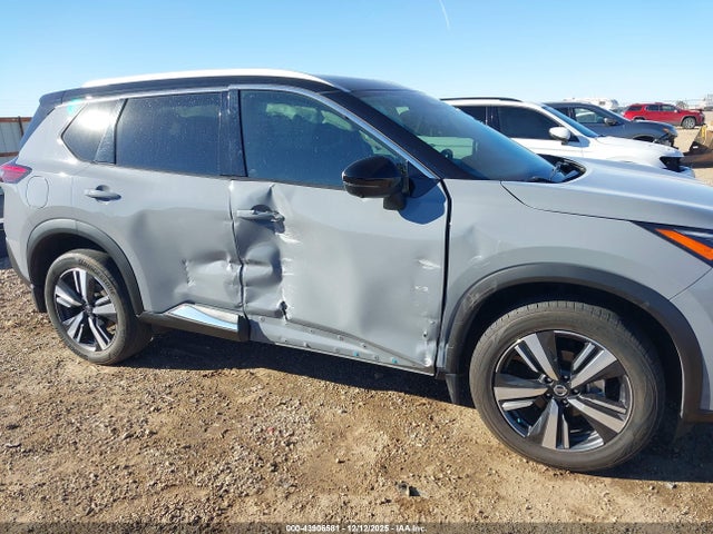 JN8AT3CA0MW028826 Nissan Rogue Sl Fwd
