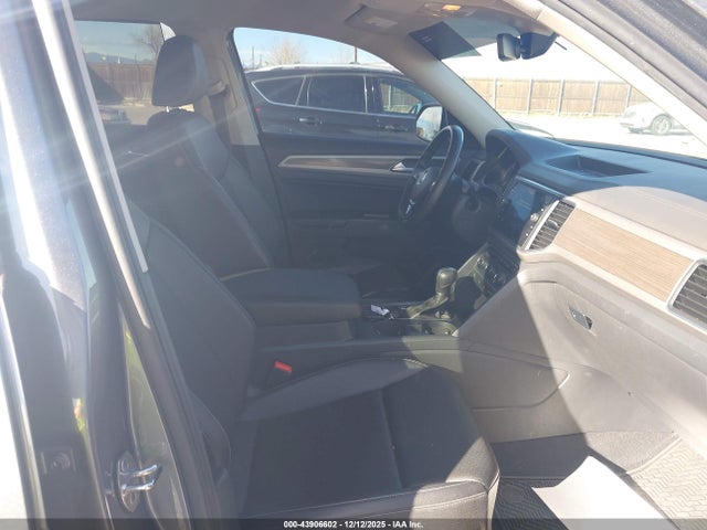 2019 Volkswagen Atlas 3.6l V6 Se W/technology მანქანა იყიდება აუქციონზე, vin: 1V2WR2CA2KC622485, აუქციონის ნომერი: 43906602