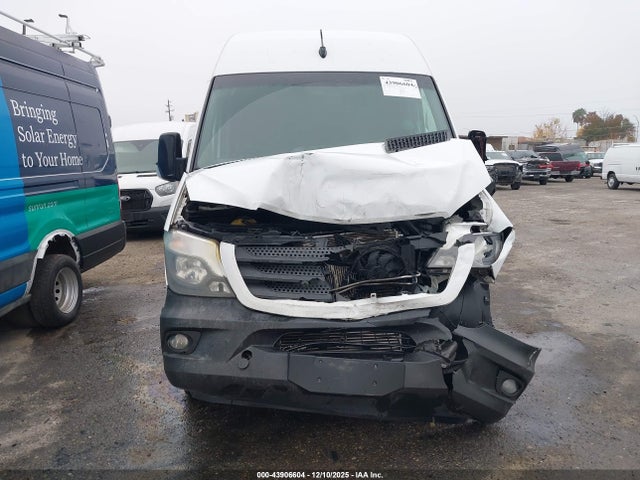 Mercedes-Benz Sprinter 2500 High Roof 2016 WD3PE8DD2GP193128 Image 12
